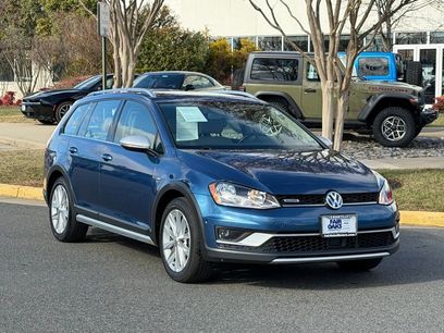 Used 2017 Volkswagen Golf Alltrack SE