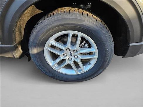 New 2026 Ford Explorer Active image 10