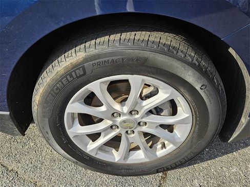 Used 2020 Chevrolet Equinox LT image 14