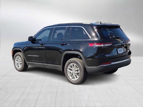 New 2025 Jeep Grand Cherokee Laredo X w/ Luxury Tech Group I image 6
