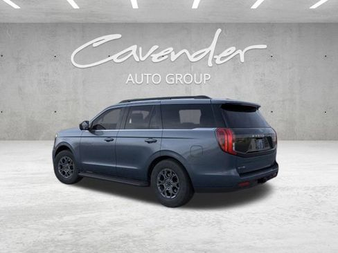 New 2025 Ford Expedition Active image 4