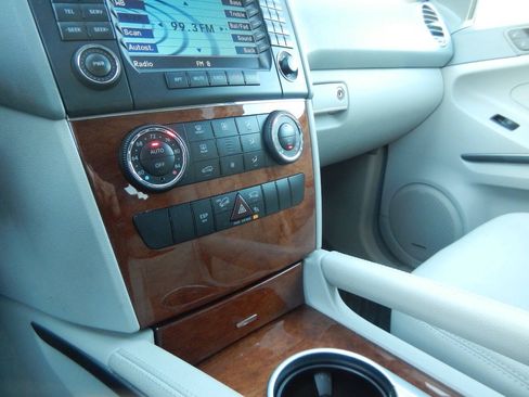 Used 2006 Mercedes-Benz ML 350 4MATIC image 39