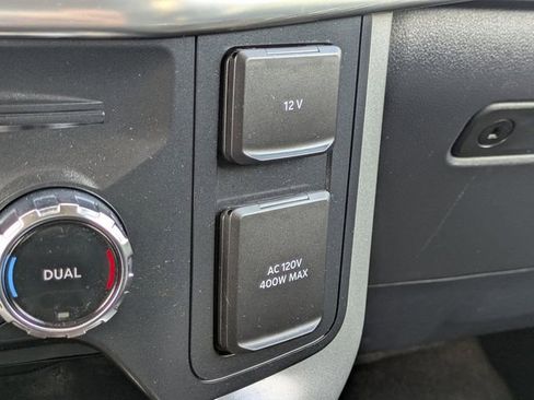 Used 2022 Ford F150 Lariat w/ Equipment Group 502A High AWD/4WD image 25