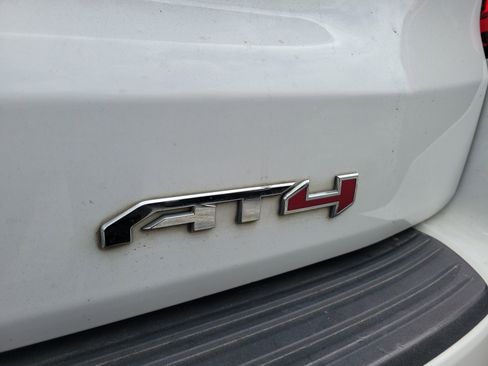 Used 2022 GMC Yukon AT4 image 9