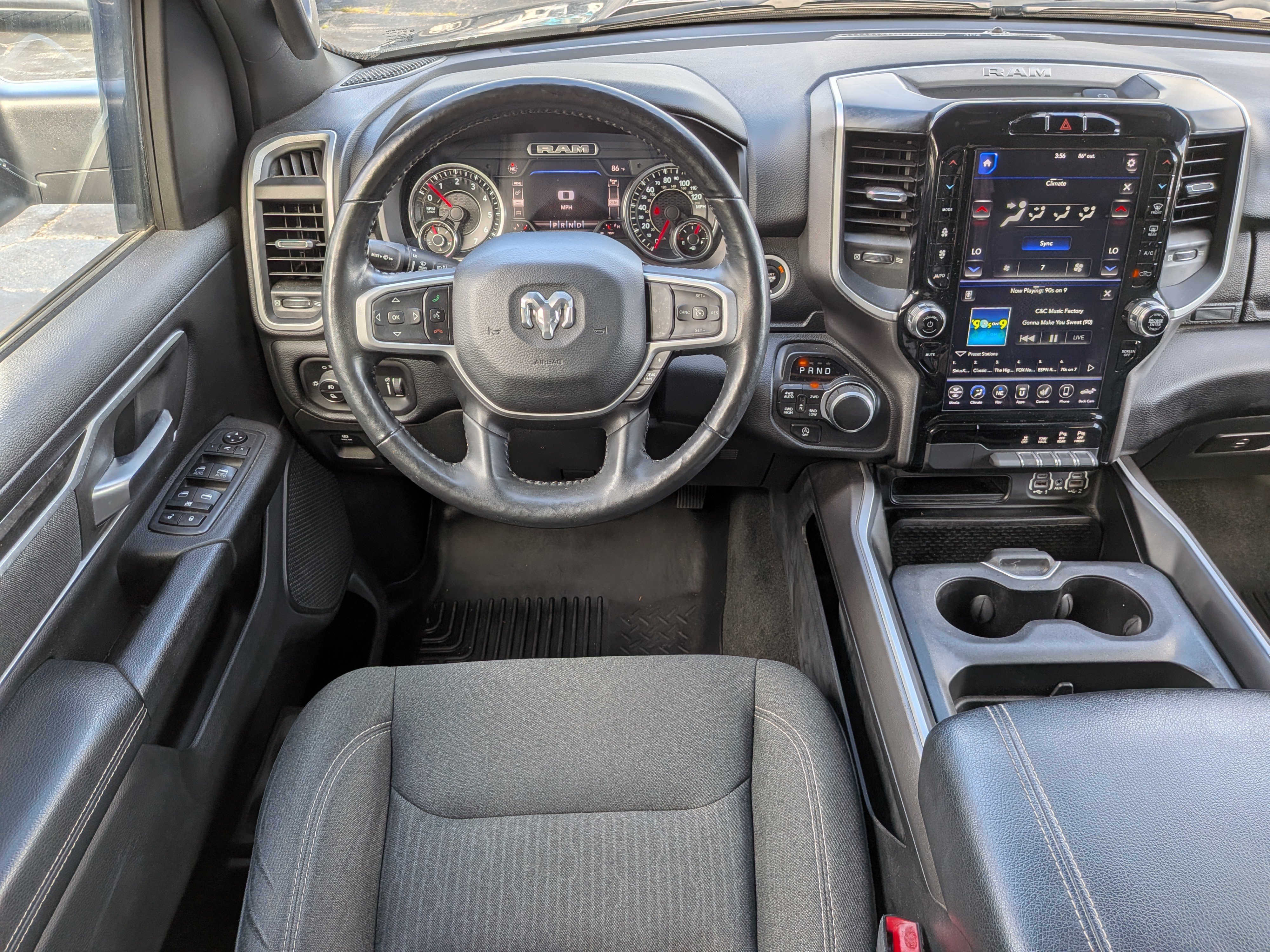 Used 2020 RAM 1500 Big Horn AWD/4WD image 14