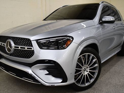 Used 2024 Mercedes-Benz GLE 450 4MATIC image 1