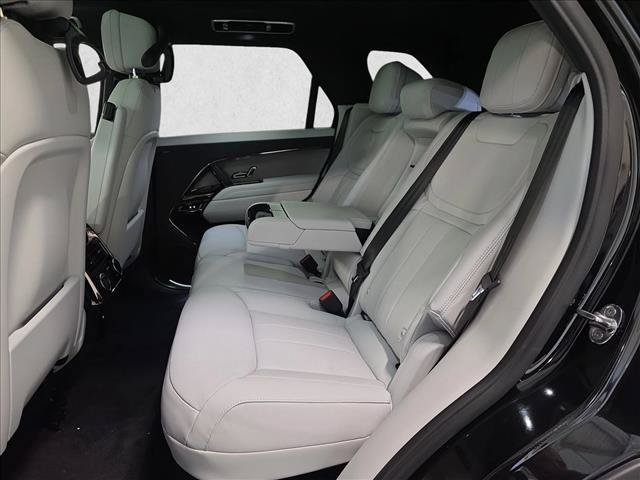 New 2027 Land Rover Range Rover Sport SE AWD/4WD image 14