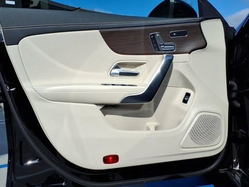 New 2026 Mercedes-Benz CLA 250 image 12