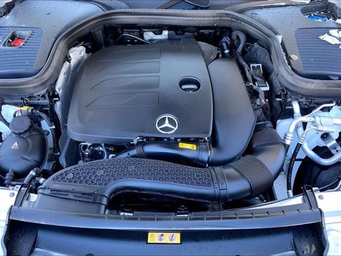 Certified 2022 Mercedes-Benz GLC 300 4MATIC image 33