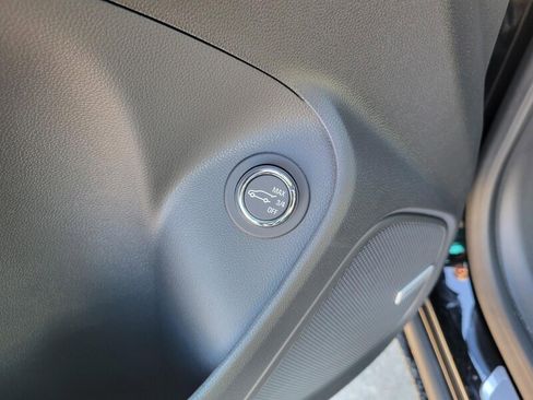 New 2026 Buick Encore GX Avenir w/ Avenir Technology Package image 15