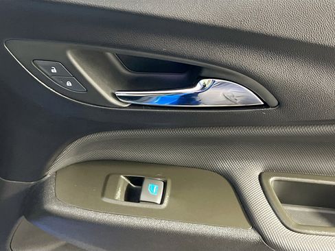 Used 2024 Chevrolet Equinox RS w/ RS Leather Package FWD image 32
