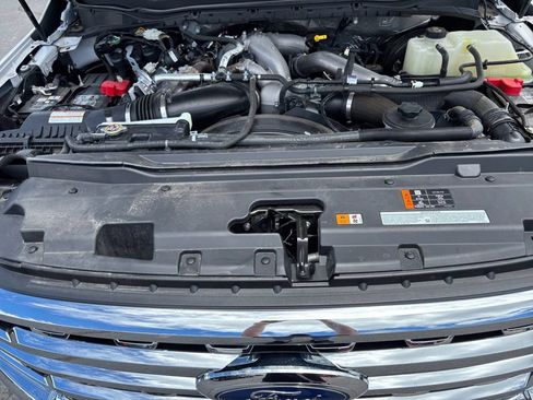 Used 2024 Ford F250 Lariat w/ Chrome Package AWD/4WD image 25