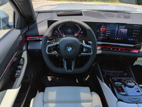 New 2027 BMW 530i w/ M Sport Package RWD image 15