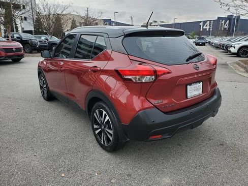 Used 2020 Nissan Kicks SV image 6