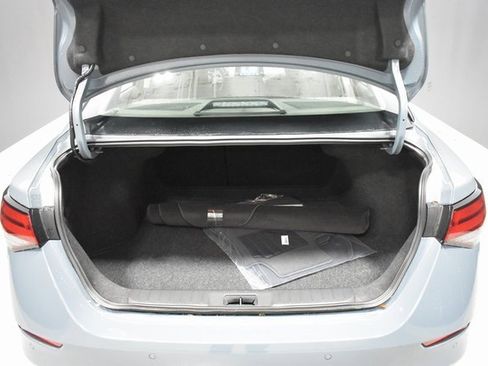 New 2025 Nissan Sentra SV image 29