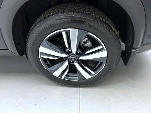 Certified 2023 Nissan Rogue SL w/ SL Premium Package AWD/4WD image 22
