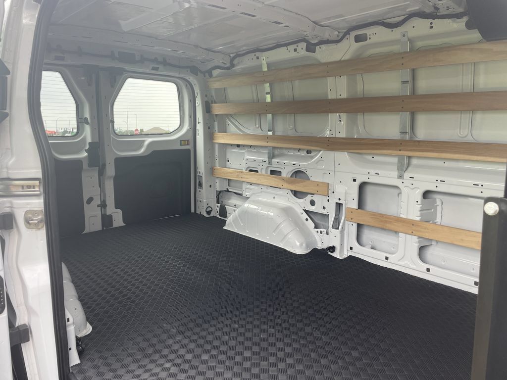 Used 2025 Ford Transit 250 Low Roof w/ Exterior Upgrade Package RWD image 5
