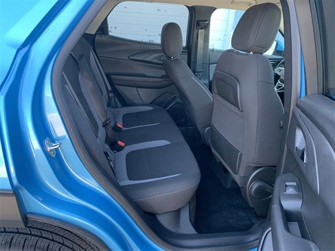 New 2025 Chevrolet TrailBlazer LT w/ Convenience Package image 6
