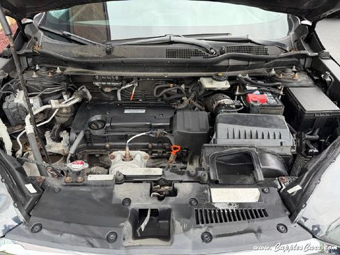 Used 2017 Honda CR-V LX image 24