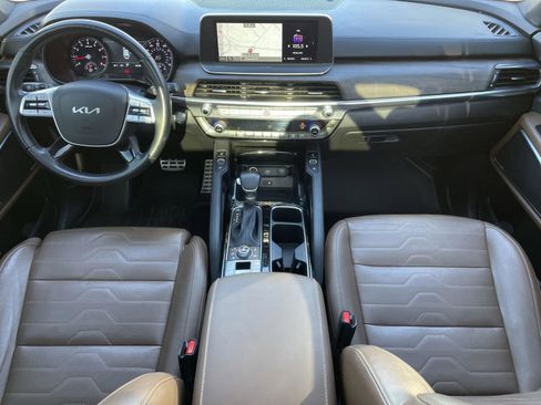 Certified 2022 Kia Telluride SX w/ SX Prestige Package image 13