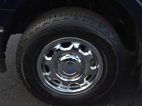 Used 2023 Ford F150 XL w/ Trailer Tow Package image 10