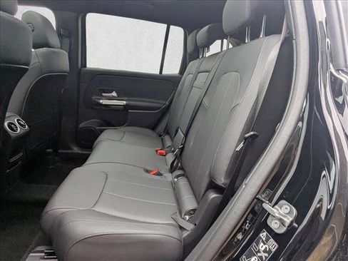 New 2026 Mercedes-Benz GLB 250 image 15