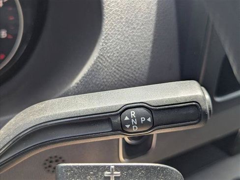 Used 2025 Mercedes-Benz Sprinter 2500 image 11