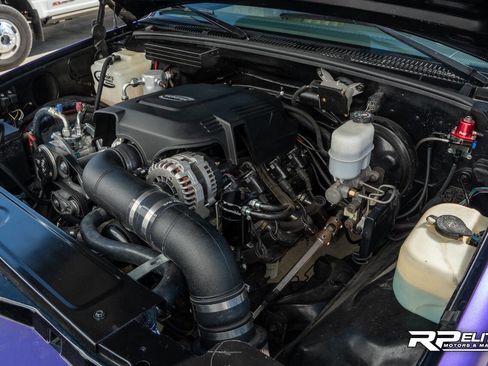 Used 1994 Chevrolet Silverado 1500 2WD Regular Cab image 91