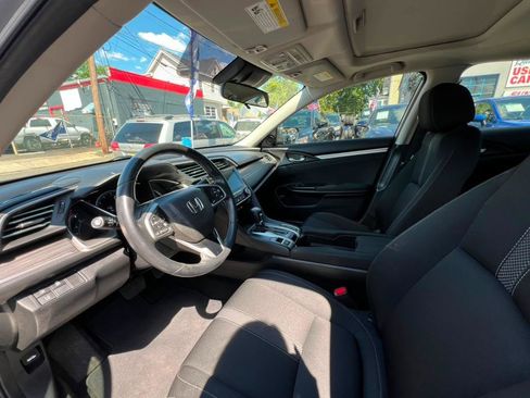 Used 2019 Honda Civic EX image 19