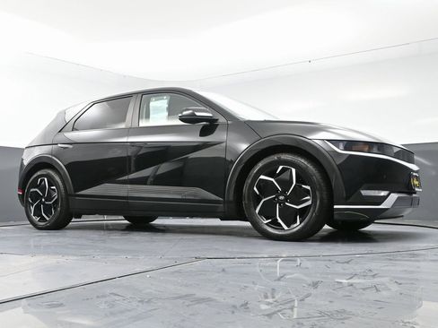 Used 2022 Hyundai Ioniq 5 SE w/ Cargo Package image 43