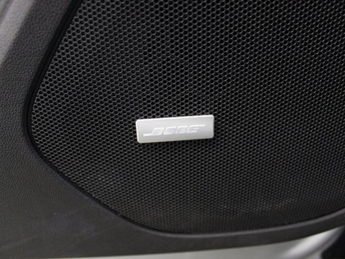 Used 2020 Chevrolet Blazer Premier w/ Driver Confidence II Package image 18