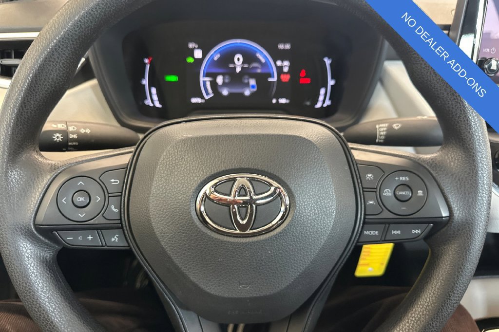 Used 2026 Toyota Corolla LE w/ Carpet Mat Package (TMS) FWD image 23