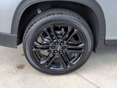 Certified 2026 Chevrolet Traverse LT FWD image 26