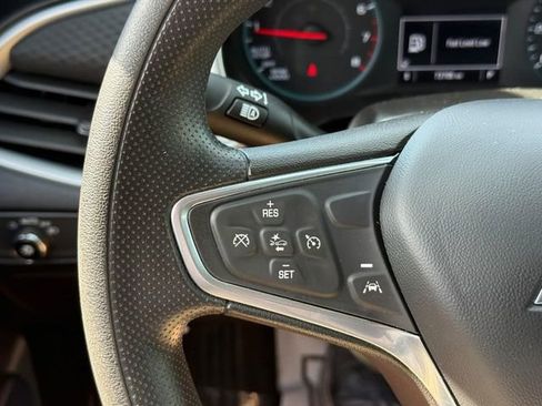 Used 2023 Chevrolet Malibu LT FWD image 19