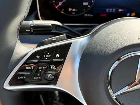 New 2025 Mercedes-Benz C 300 Sedan image 21