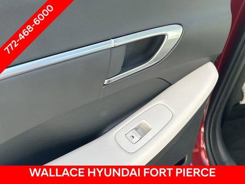 Used 2023 Hyundai Sonata SEL image 11