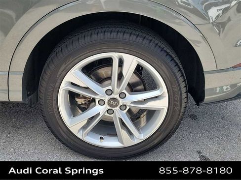 Certified 2022 Audi Q3 2.0T Premium w/ Convenience Package image 16