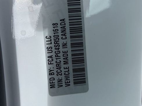 New 2025 Chrysler Pacifica Pinnacle w/ Trailer Tow Group image 54