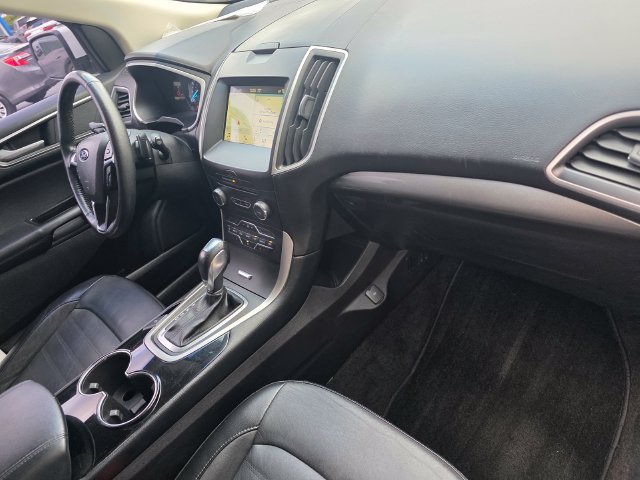 Used 2018 Ford Edge SEL w/ Equipment Group 201A FWD image 21