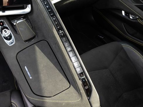 Used 2020 Chevrolet Corvette Stingray Premium Cpe w/ 3LT Preferred Equipment Group image 42