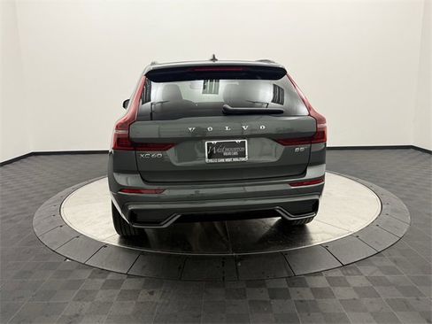 New 2026 Volvo XC60 B5 Core image 9