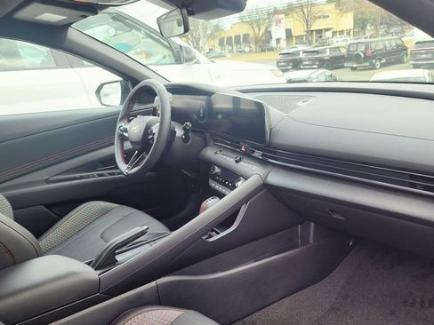 Used 2025 Hyundai Elantra N Line image 10