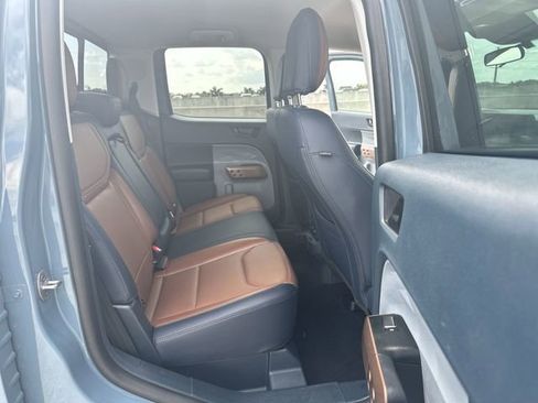 Used 2023 Ford Maverick Lariat image 27