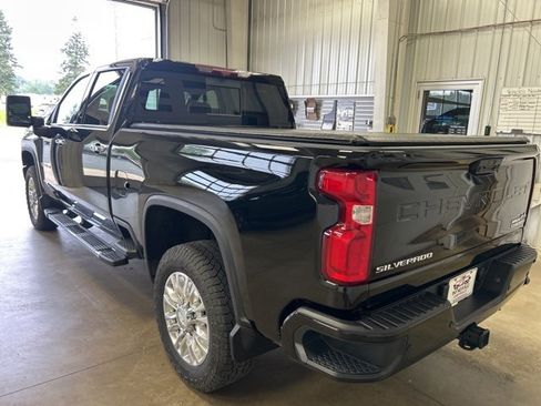 Used 2020 Chevrolet Silverado 2500 High Country w/ Z71 Off-Road Package image 8