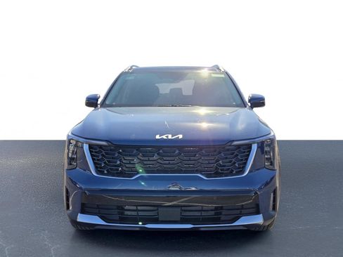 New 2026 Kia Sorento S image 2