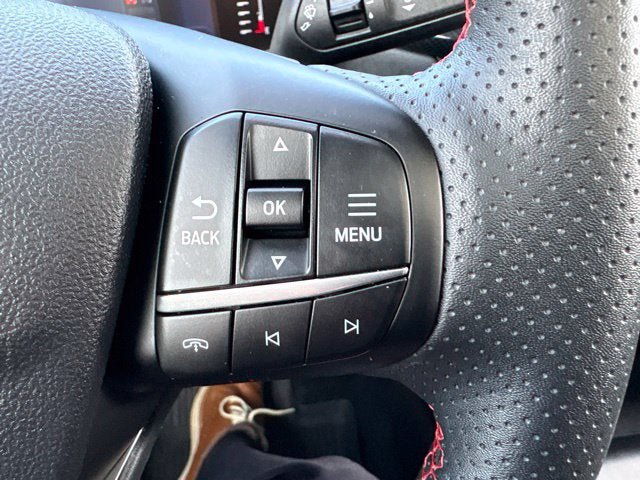 Used 2024 Ford Escape ST-Line w/ Tech Pack #1 AWD/4WD image 27