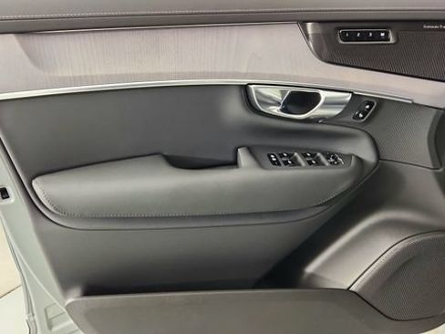 New 2026 Volvo XC90 T8 Ultra w/ Protection Package AWD/4WD image 9