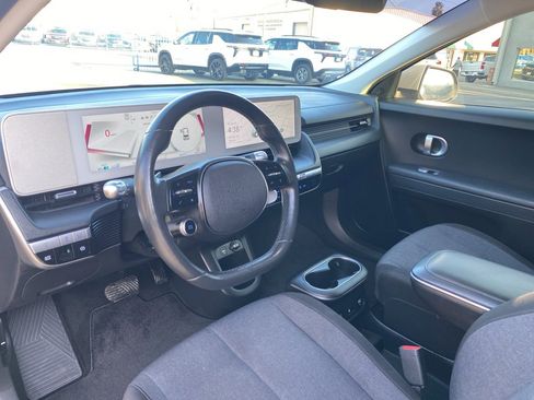 Used 2024 Hyundai Ioniq 5 SEL image 21