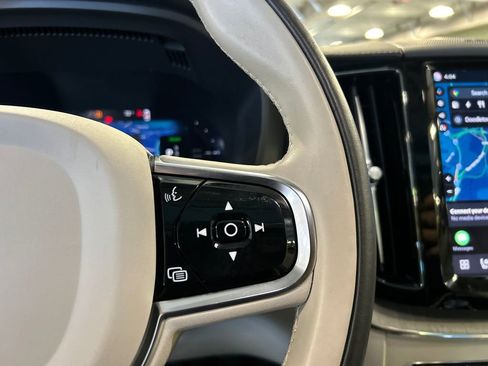 Certified 2024 Volvo XC60 T8 Ultimate w/ Protection Package Premier image 14