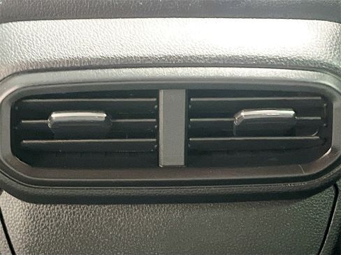 Used 2025 Honda Passport EX-L image 25